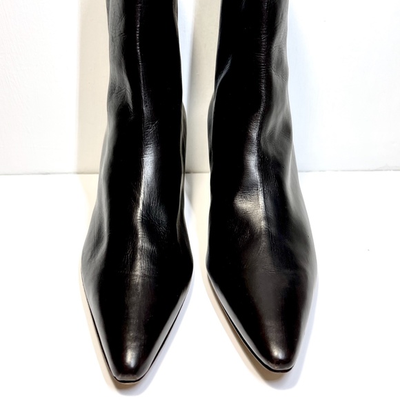 Manolo Blahnik Brown Leather Kitten Heel Booties 8 - Picture 9 of 11